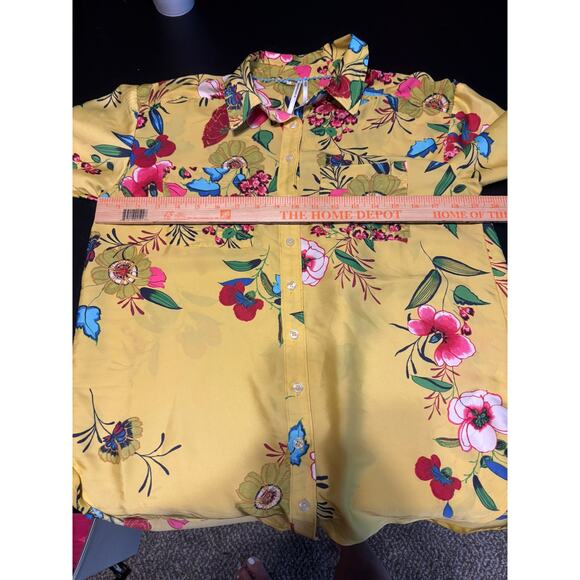 Anthropologie Yellow Tropical Satin Like 100% Polyester Top Button Up Size XS - Picture 3 of 7